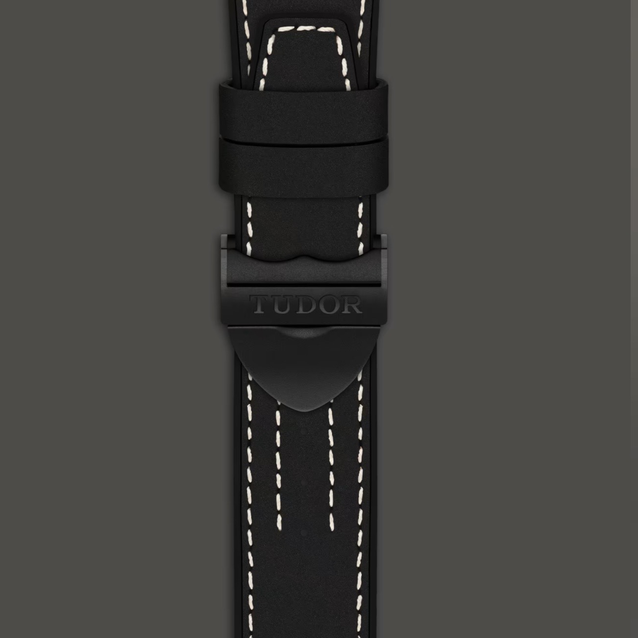블랙베이 세라믹 / ZF M79210CNU-0001/ 41mm