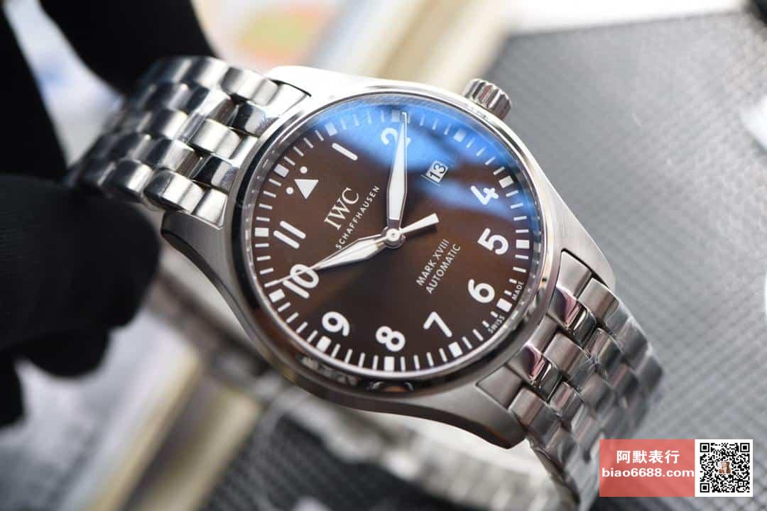 f30c3a6cadbb1.jpg