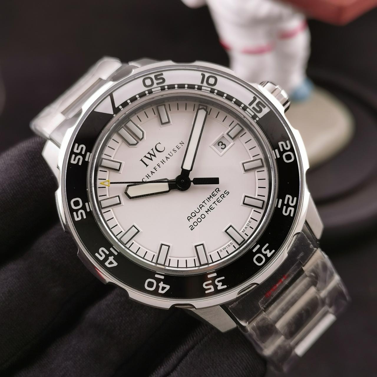 3c10b4ffea3b9.jpg