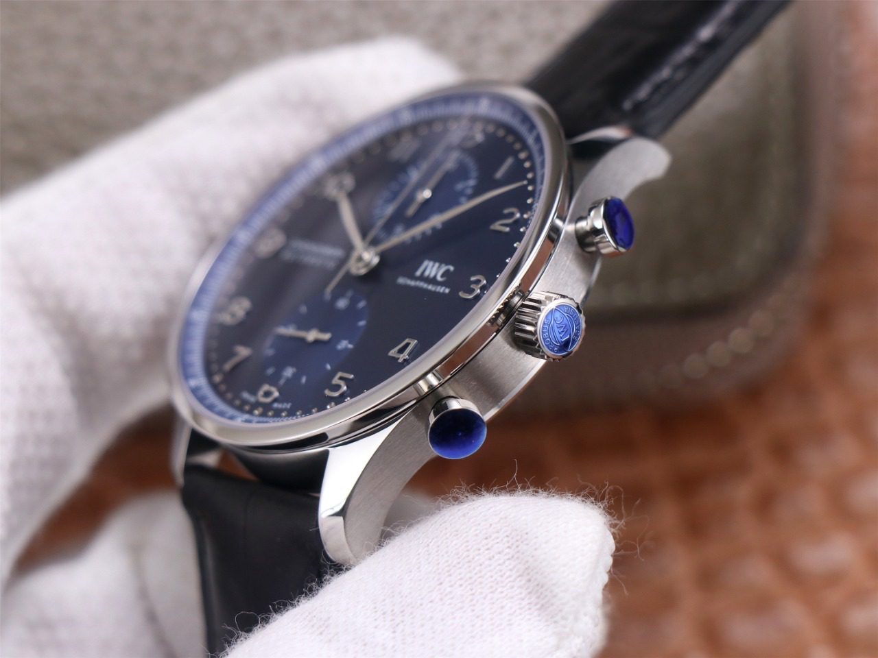 eed8f9435cc79.jpg