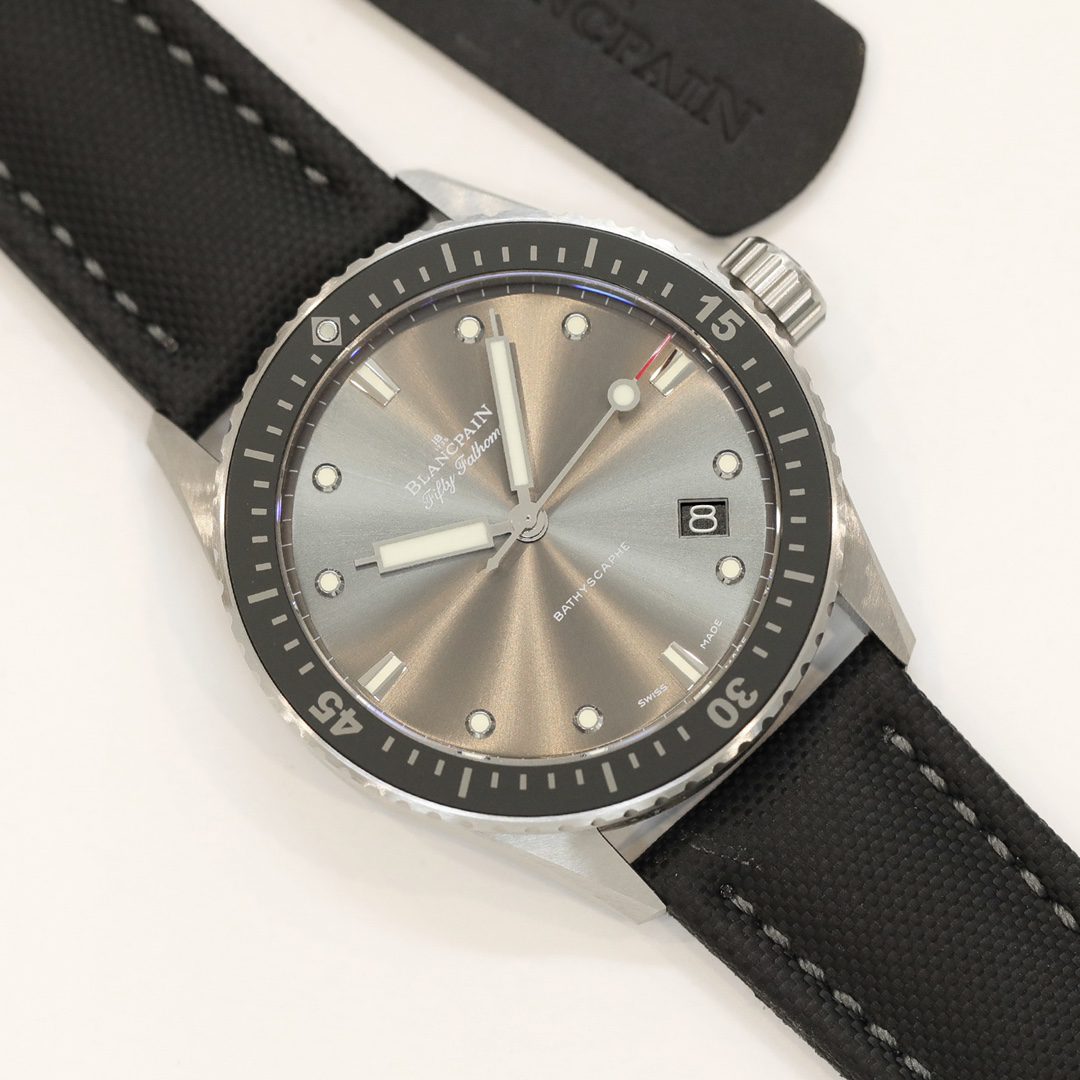 ad7292fe62bdc.jpg