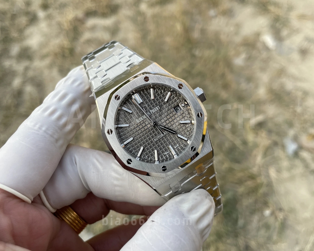 df2bad09772d4.jpg