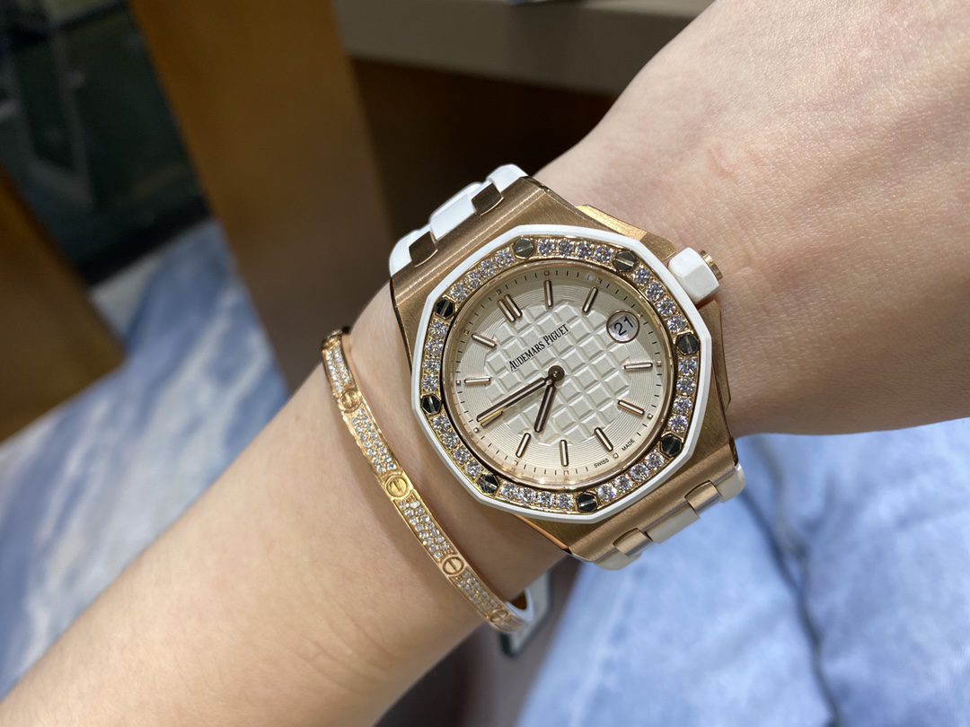 7030fc8be5e50.jpg