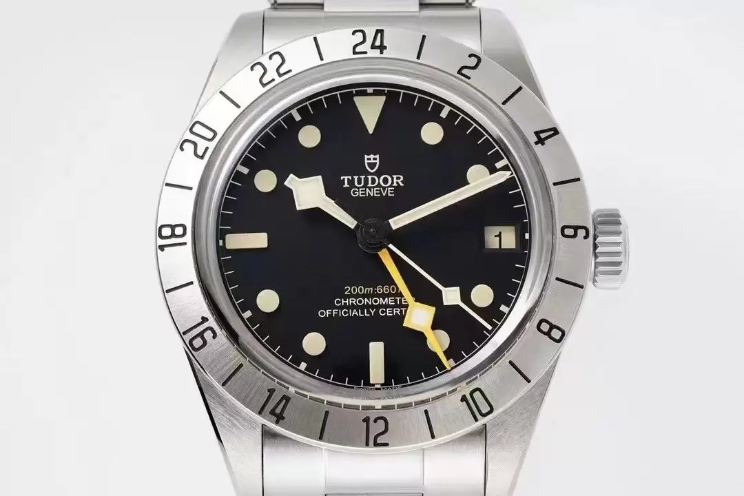 7710bf07aead3.jpg