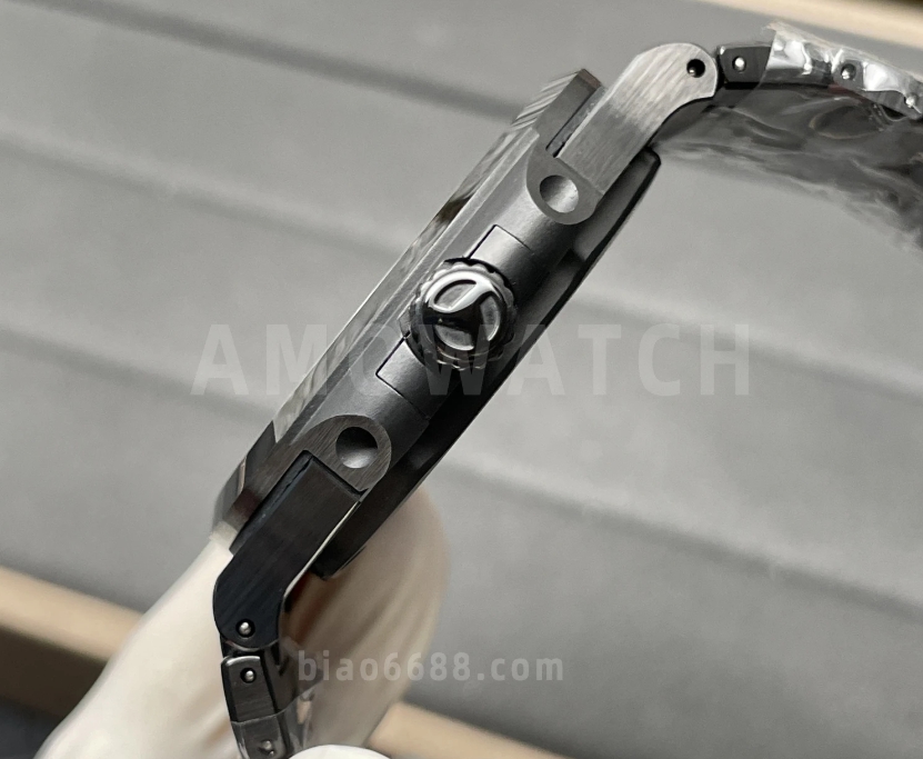 5e0553bb0a151.jpg