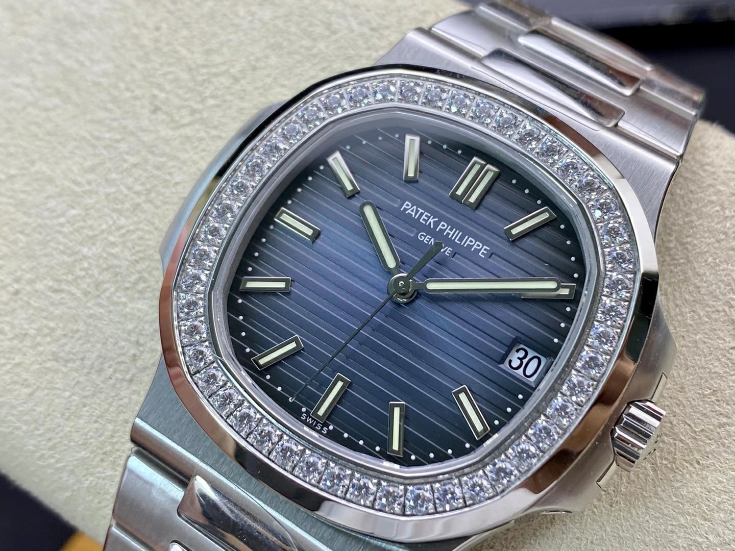 1b52fc24ccd8f.jpg