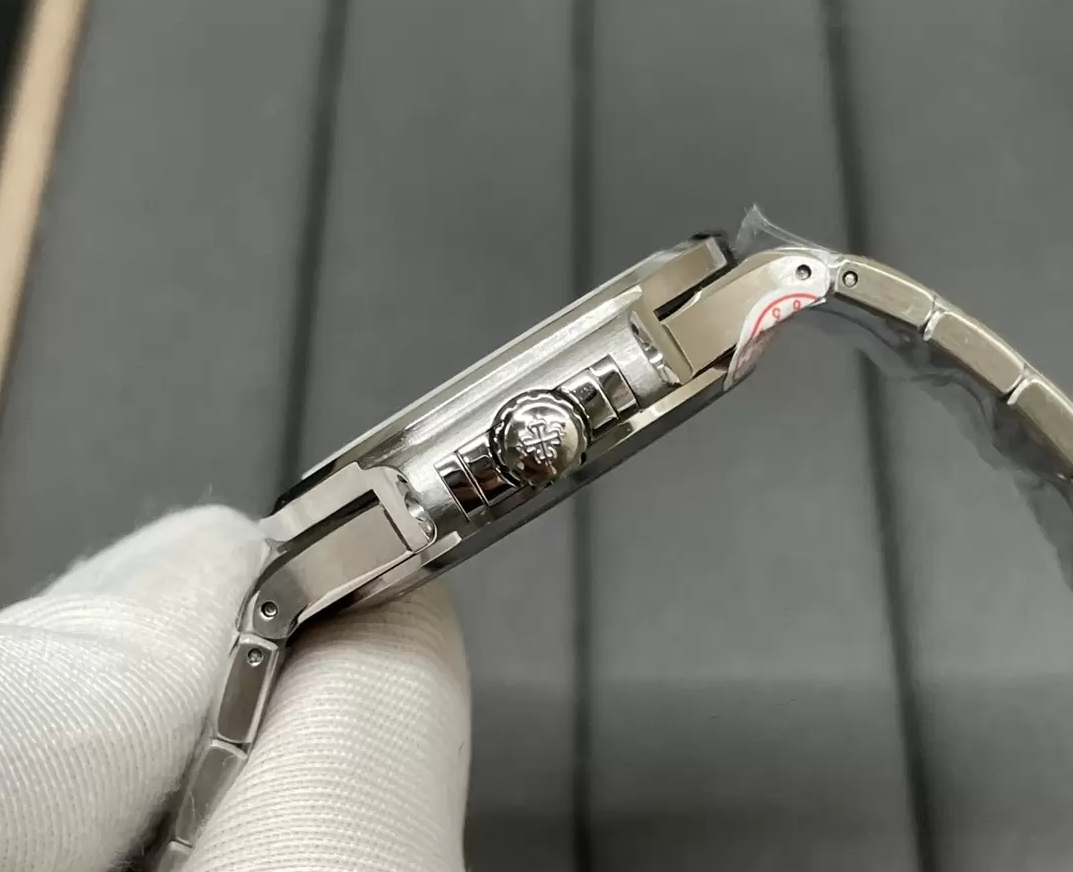 d498eec921bc6.jpg