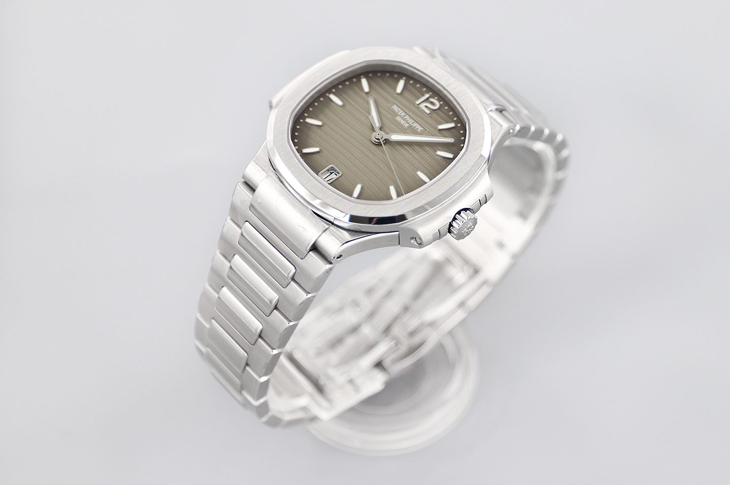 2e0213599bda5.jpg