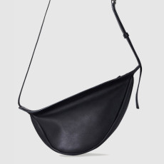 스몰 Slouchy Banana 가죽백 W1197L