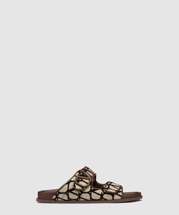 브이로고 트왈 이코노그라프 샌들 2Y0S0G