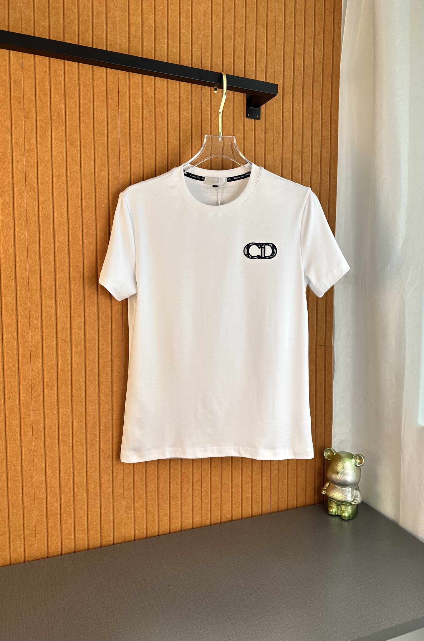 크루넥 반팔 티셔츠