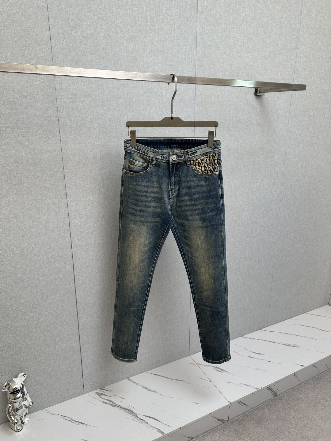 레터링 로고 프린트 워싱 데님 팬츠