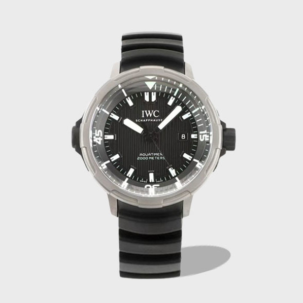 아쿠아타이머 오토매틱 2000 티타늄 블랙/화이트 다이얼 / V6S IW358002 / 46mm / 크기 46mm Cal.2824 무브